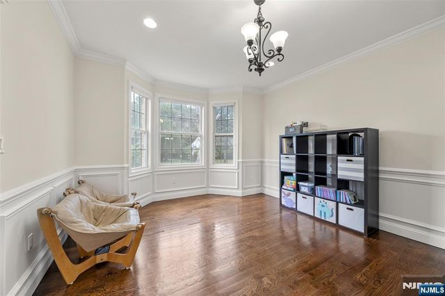 216 Washington Street, Northvale, NJ 07647
