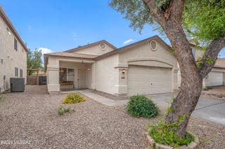 8976 E Orchid Vine Drive, Tucson, AZ 85747