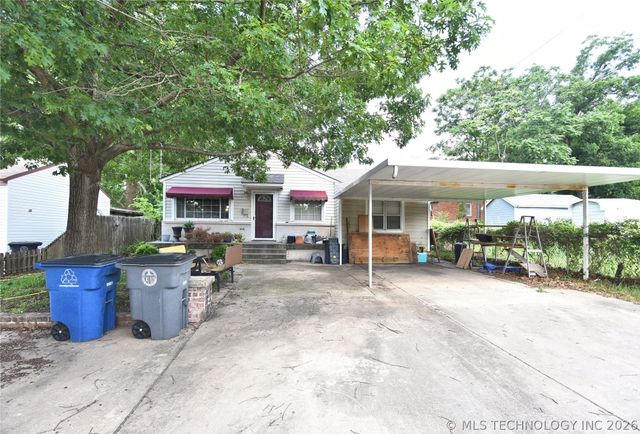 4116 S 39th West Avenue, Tulsa, OK 74107