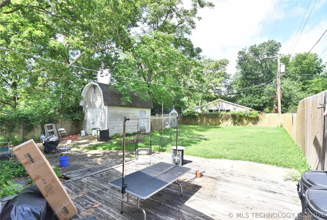 4116 S 39th West Avenue, Tulsa, OK 74107
