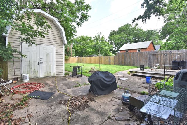 4116 S 39th West Avenue, Tulsa, OK 74107