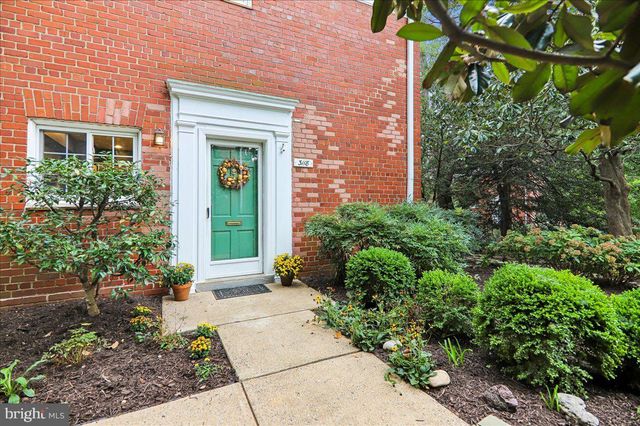 3118 WELLINGTON RD, Alexandria, VA 22302