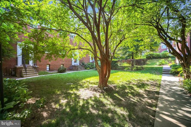 3118 WELLINGTON RD, Alexandria, VA 22302