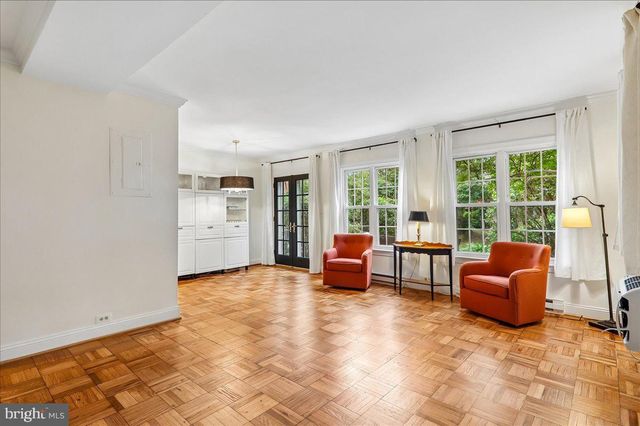 3118 WELLINGTON RD, Alexandria, VA 22302