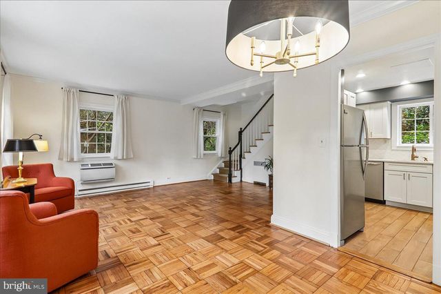 3118 WELLINGTON RD, Alexandria, VA 22302