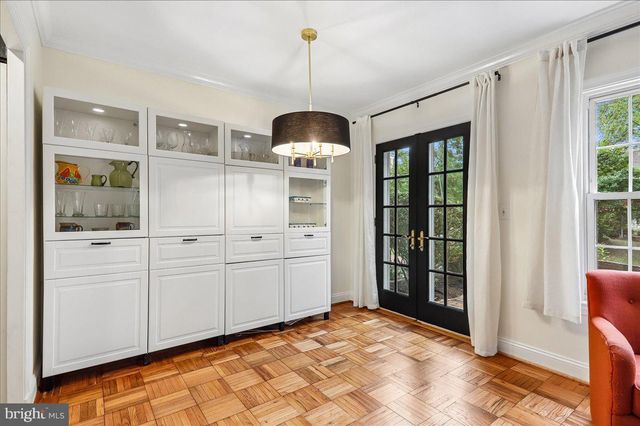 3118 WELLINGTON RD, Alexandria, VA 22302