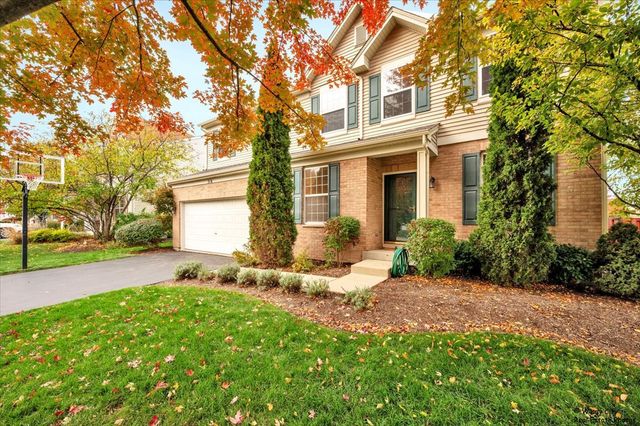 316 Gregory M Sears Drive, Gilberts, IL 60136