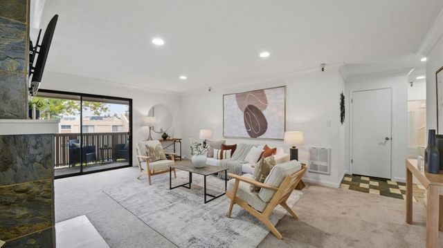 400 Ortega Avenue 313, Mountain View, CA 94040