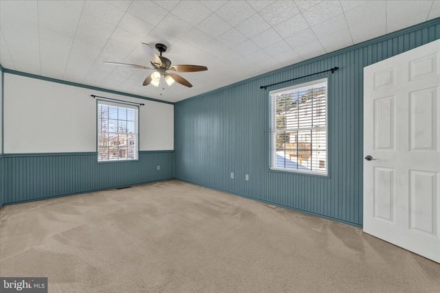 652 UPLAND ST, Pottstown, PA 19464