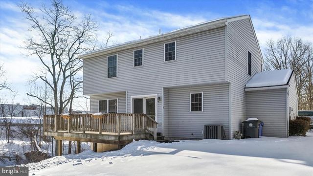 652 UPLAND ST, Pottstown, PA 19464