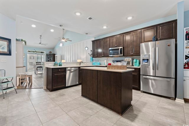 816 Salerno Cir Apt B, Myrtle Beach, SC 29579