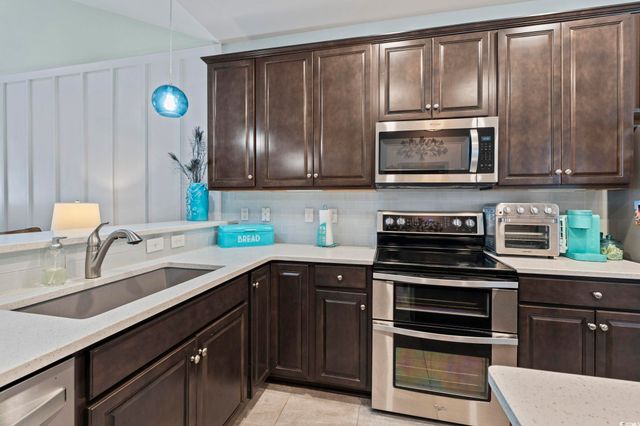 816 Salerno Cir Apt B, Myrtle Beach, SC 29579