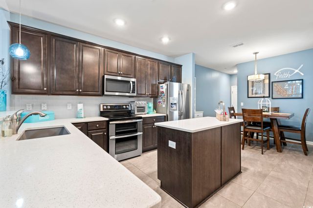 816 Salerno Cir Apt B, Myrtle Beach, SC 29579