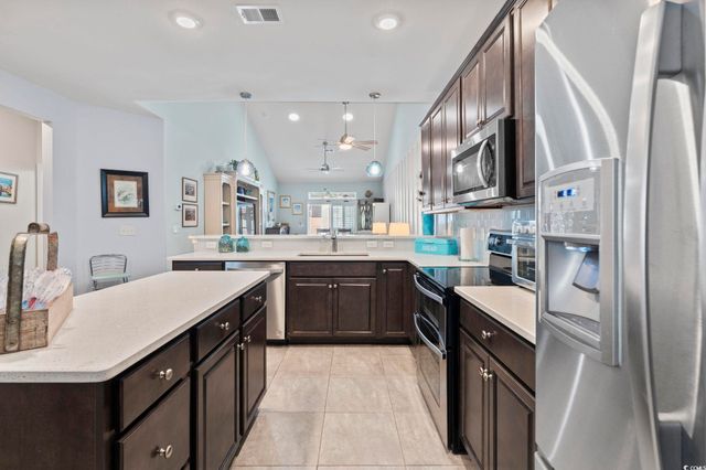 816 Salerno Cir Apt B, Myrtle Beach, SC 29579