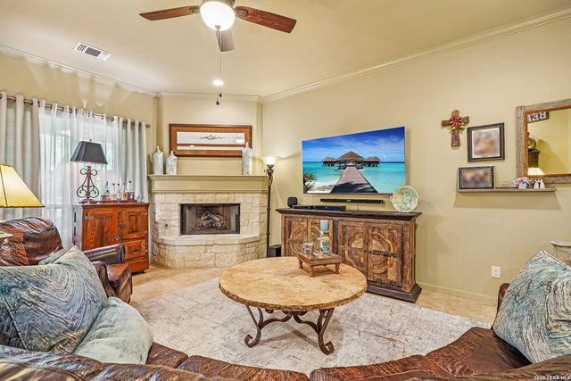205 Well Springs, Boerne, TX 78006