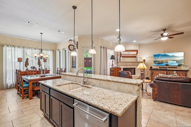 205 Well Springs, Boerne, TX 78006