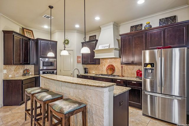 205 Well Springs, Boerne, TX 78006