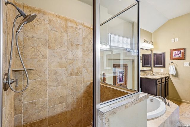 205 Well Springs, Boerne, TX 78006