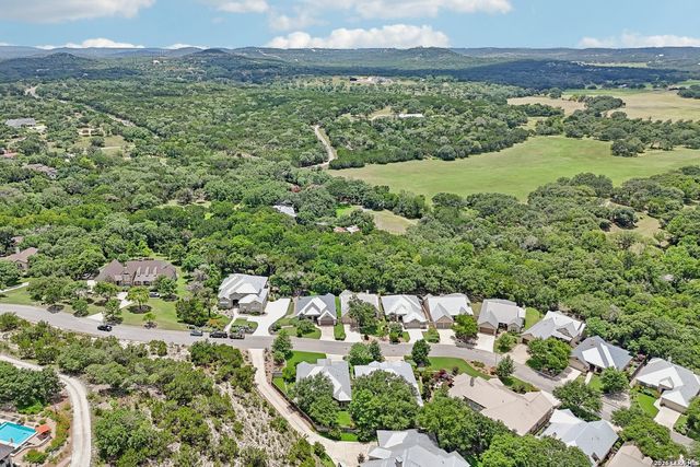 205 Well Springs, Boerne, TX 78006