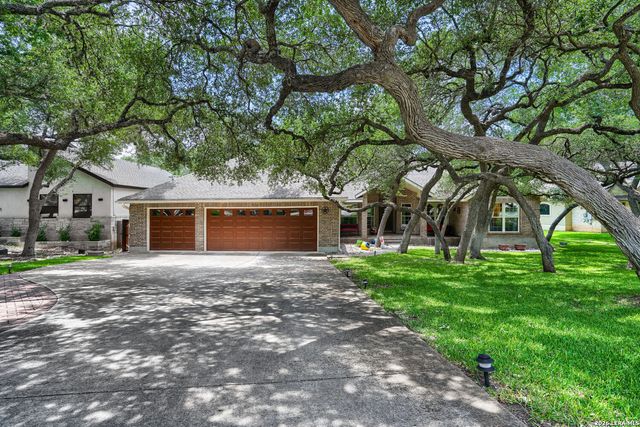 26331 White Eagle, San Antonio, TX 78260