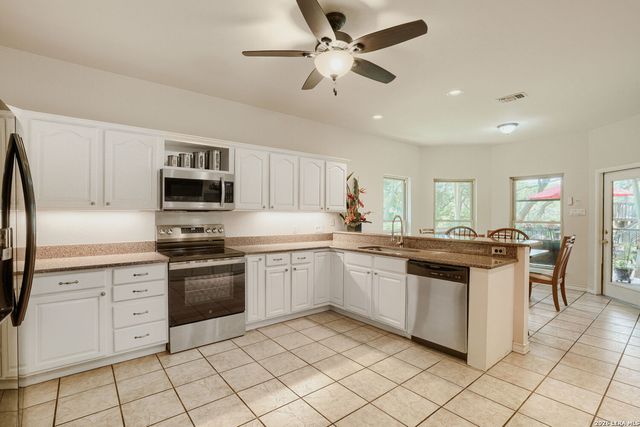 26331 White Eagle, San Antonio, TX 78260