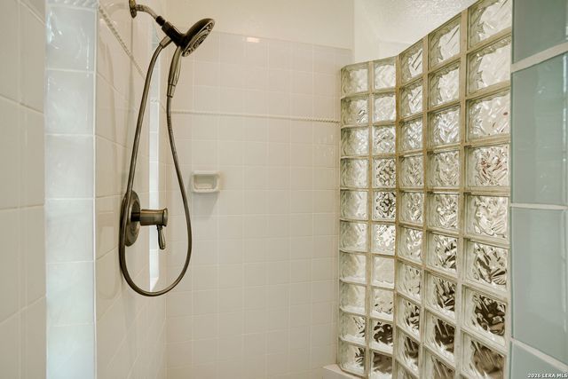26331 White Eagle, San Antonio, TX 78260