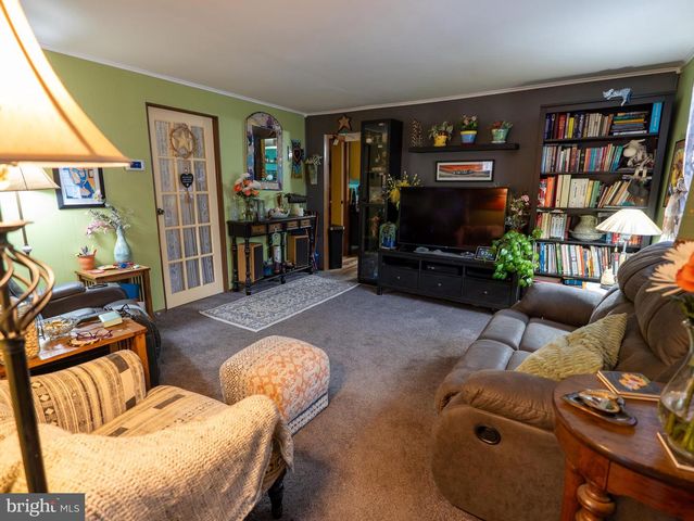 428 PINE AVE, Woodbury, NJ 08096