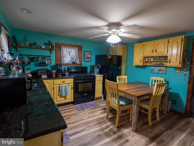 428 PINE AVE, Woodbury, NJ 08096