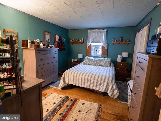 428 PINE AVE, Woodbury, NJ 08096