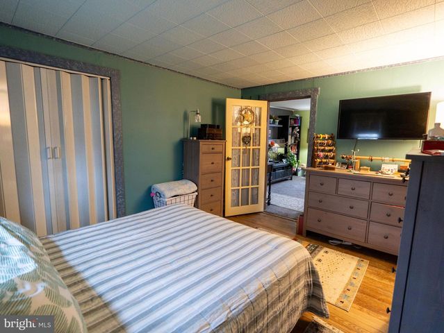 428 PINE AVE, Woodbury, NJ 08096