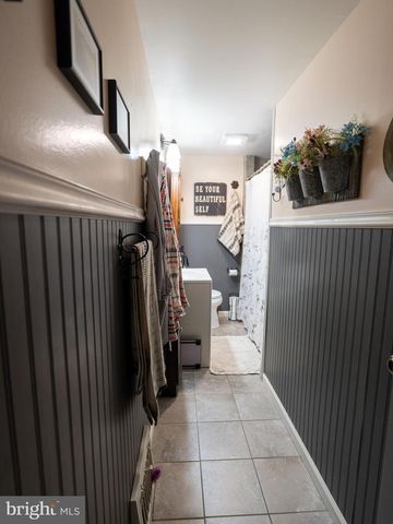 428 PINE AVE, Woodbury, NJ 08096