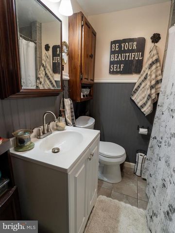 428 PINE AVE, Woodbury, NJ 08096