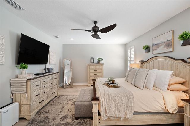 8226 SUMMER BROOK COURT, Land O Lakes, FL 34638
