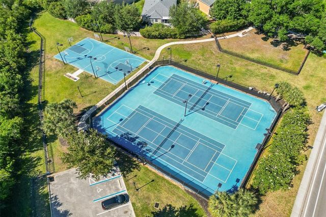 8226 SUMMER BROOK COURT, Land O Lakes, FL 34638