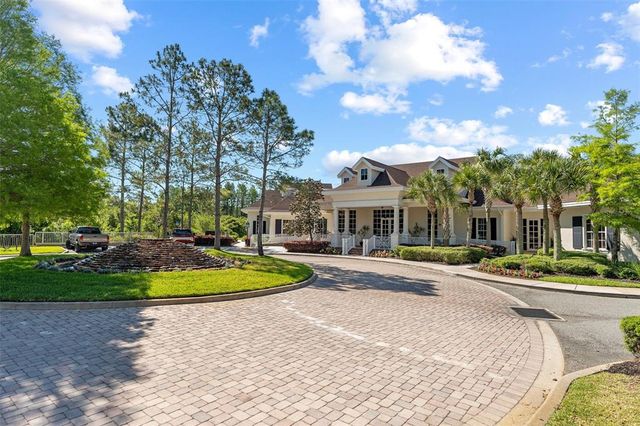 8226 SUMMER BROOK COURT, Land O Lakes, FL 34638