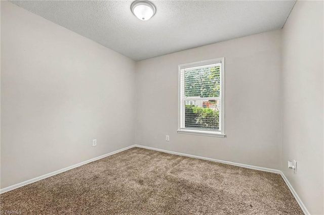 1605 Stoneybrook Drive, High Point, NC 27265