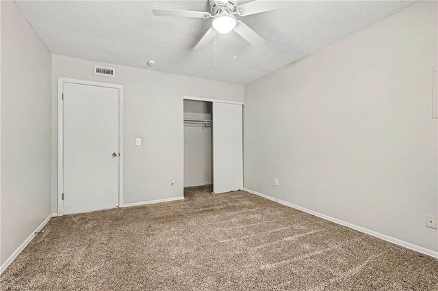 1605 Stoneybrook Drive, High Point, NC 27265