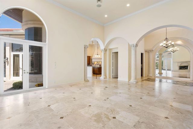 159 W Coconut Palm Road, Boca Raton, FL 33432