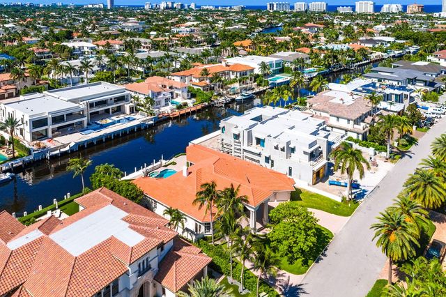 159 W Coconut Palm Road, Boca Raton, FL 33432