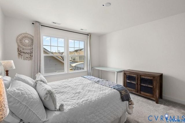 1713 Mainsail Ln, Chester, VA 23836