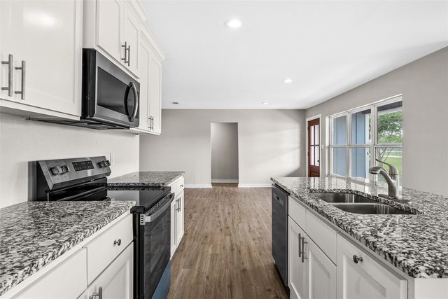 4593 E Old Axtell Road, Axtell, TX 76624