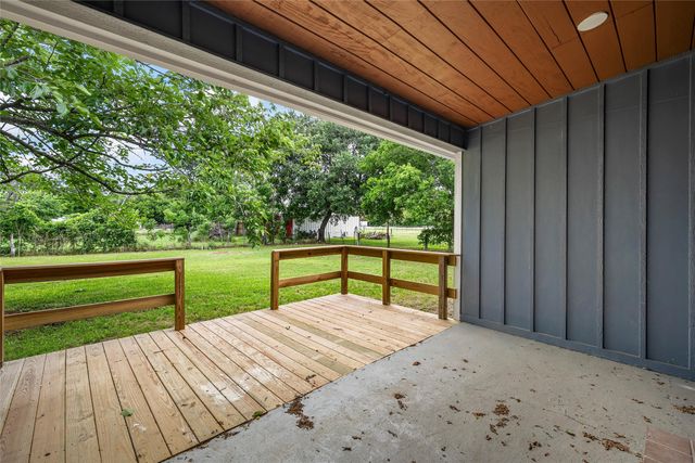 4593 E Old Axtell Road, Axtell, TX 76624