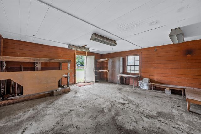 4593 E Old Axtell Road, Axtell, TX 76624