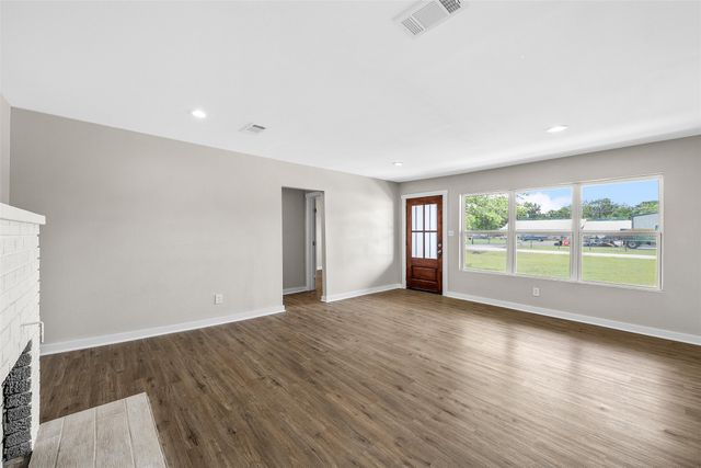 4593 E Old Axtell Road, Axtell, TX 76624