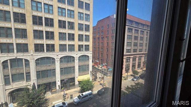 1300 Washington Avenue 402, St Louis, MO 63103