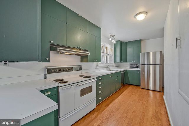 13524 SHERWOOD FOREST DR, Silver Spring, MD 20904