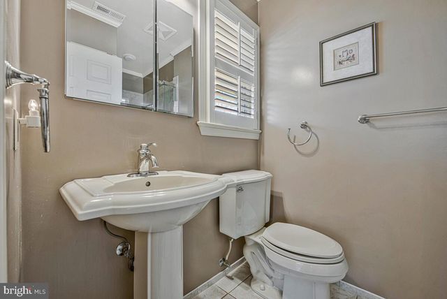 13524 SHERWOOD FOREST DR, Silver Spring, MD 20904