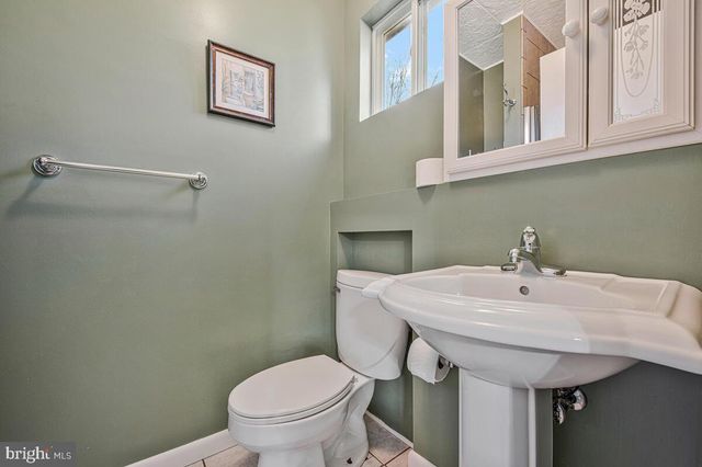 13524 SHERWOOD FOREST DR, Silver Spring, MD 20904