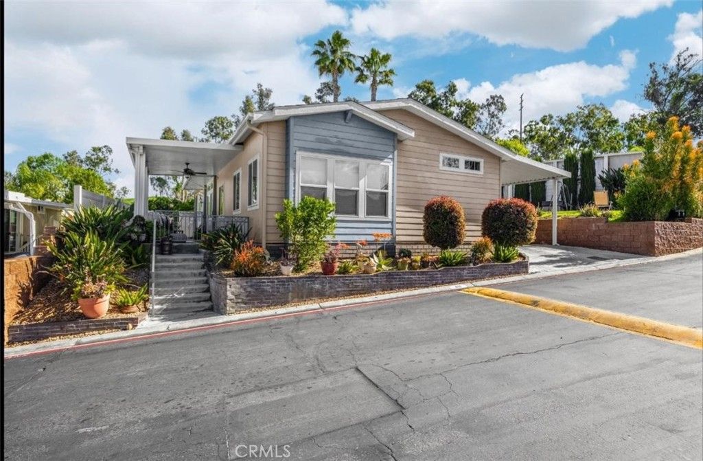 17350 Temple 411, La Puente, CA 91744