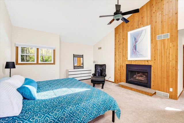 1118 Sunridge Drive, Madison, WI 53711